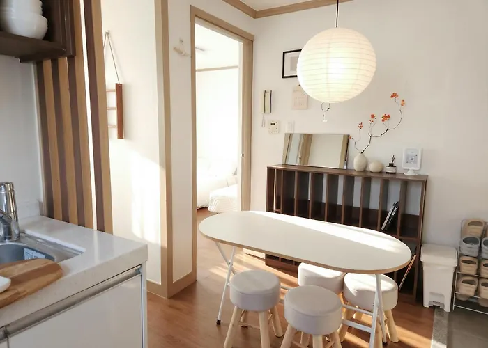 2br, 3bed Apt, Cozy Jongam アパート *