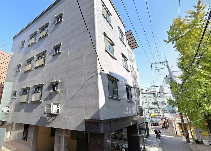 2br, 3bed Apt, Cozy Jongam アパート